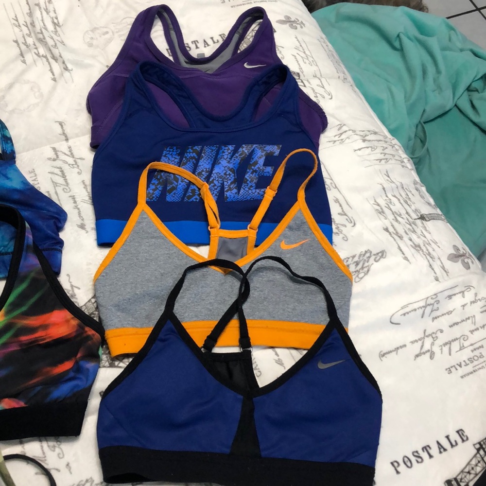 Nike sports bras bundle.